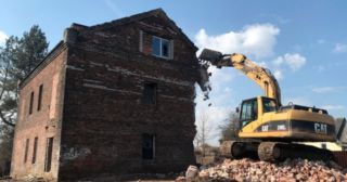 Демонтаж кирпичного дома Белорецк, цена от 2898 руб.